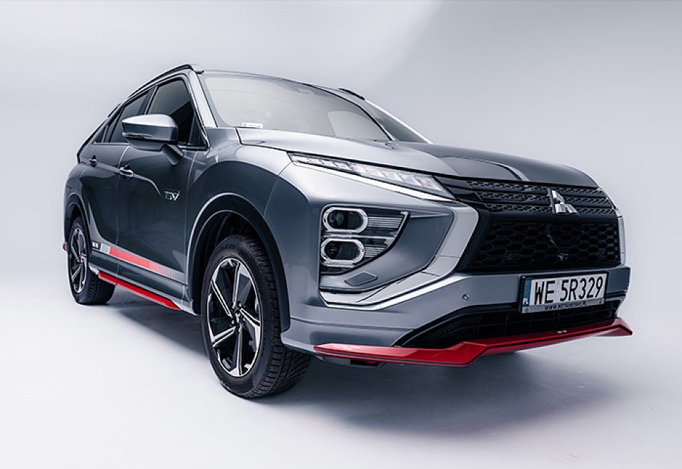 Mitsubishi Eclipse Cross PHEV Ralliart japoński, hybrydowy SUV w